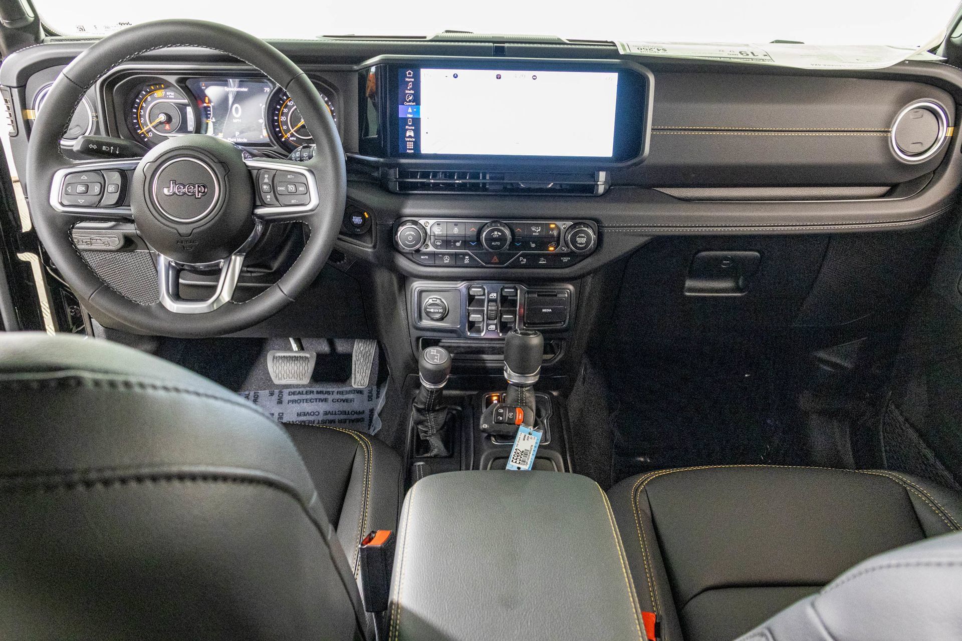 New 2027 Jeep Wrangler Unlimited Sahara AWD/4WD image 24