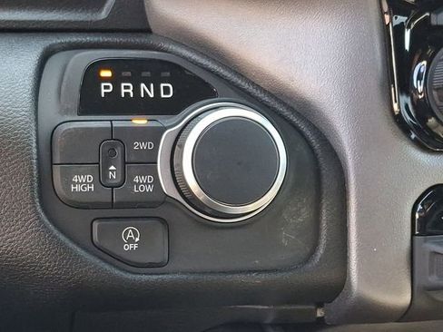 New 2026 RAM 1500 Express AWD/4WD image 12