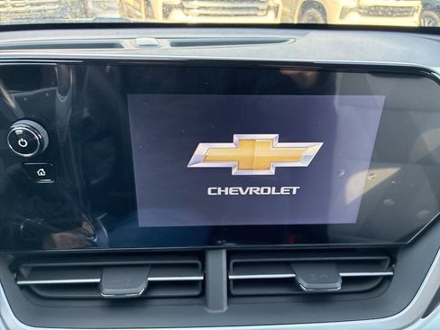 New 2026 Chevrolet Trax LS w/ LS Convenience Package image 3