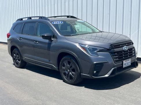 Certified 2024 Subaru Ascent Onyx Edition Limited AWD/4WD image 8