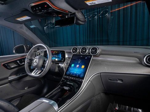 Certified 2026 Mercedes-Benz GLC 43 AMG 4MATIC image 4