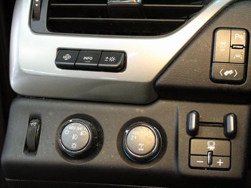 Used 2019 Chevrolet Tahoe Premier image 23