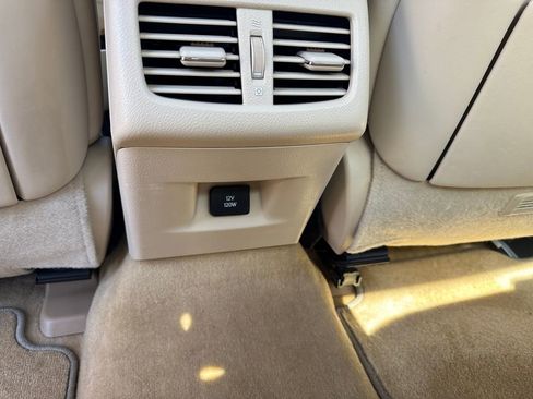 Used 2013 Lexus ES 350 w/ Luxury Pkg image 31