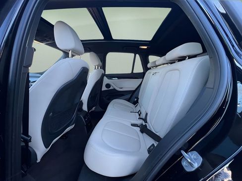 Used 2022 BMW X1 xDrive28i w/ Convenience Package image 18