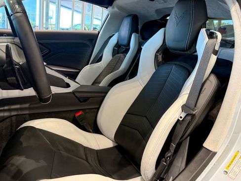 Used 2024 Chevrolet Corvette Z06 w/ Stealth Interior Trim Package RWD image 13