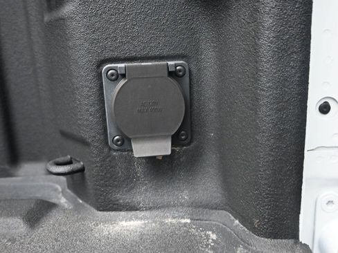 Used 2024 GMC Sierra 2500 Denali w/ Denali Reserve Package image 18