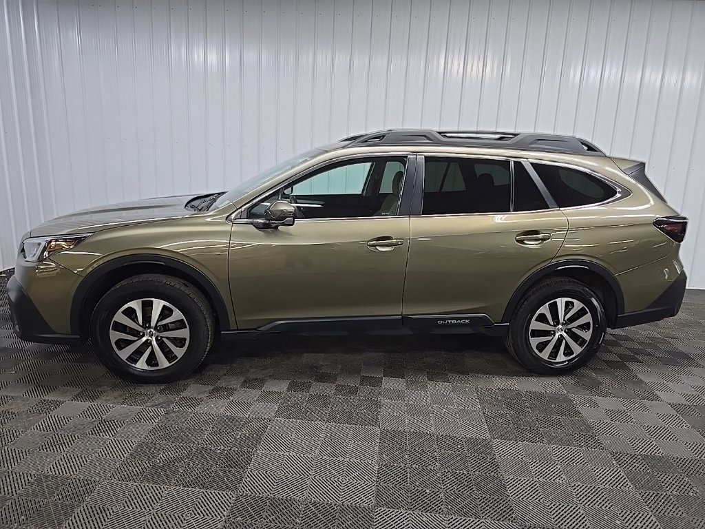 Used 2022 Subaru Outback Premium AWD/4WD image 5