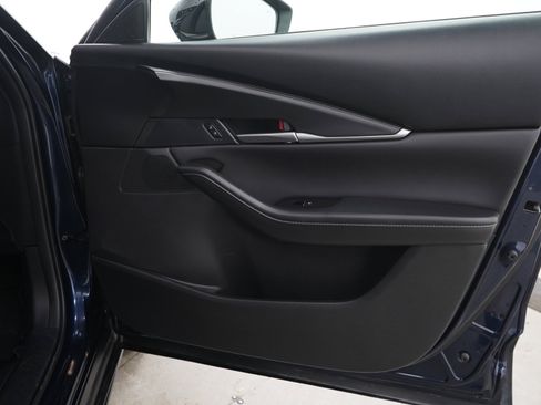 Used 2024 MAZDA CX-30 AWD 2.5 S w/ Select Sport Pkg image 9