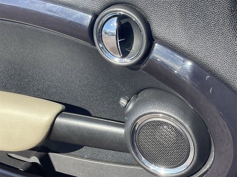 Used 2011 MINI Cooper S image 20