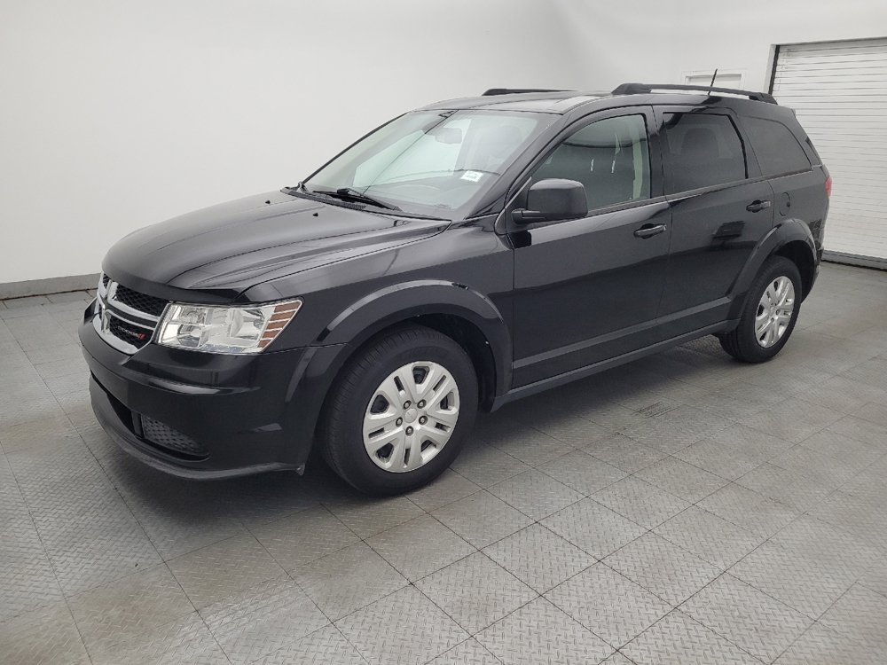 Used 2020 Dodge Journey SE FWD image 2
