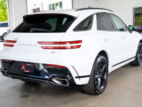 Used 2026 Genesis GV70 2.5T Sport Prestige image 6