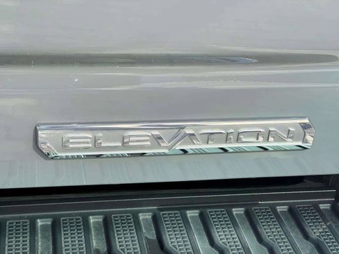 Used 2024 GMC Sierra 1500 Elevation image 16