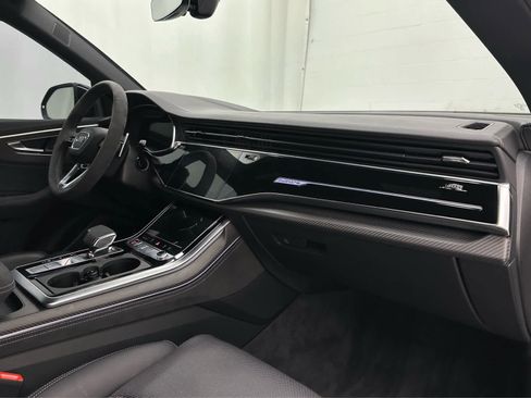 Used 2025 Audi RS Q8 performance w/ RS Design Package - Gray image 17