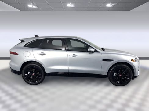 New 2023 Jaguar F-PACE S AWD/4WD image 6