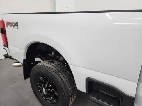 Used 2024 Ford F350 XLT w/ XLT Premium Package image 27