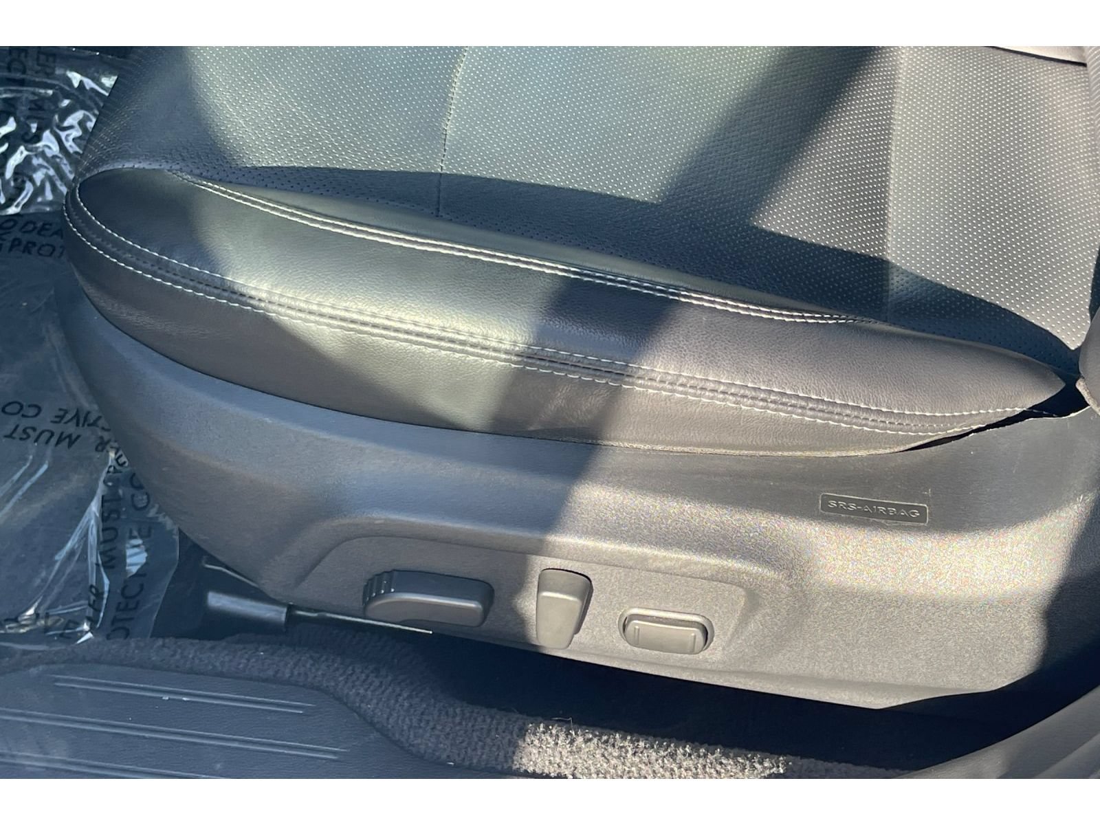 Used 2018 Subaru Legacy 3.6R Limited AWD/4WD image 13
