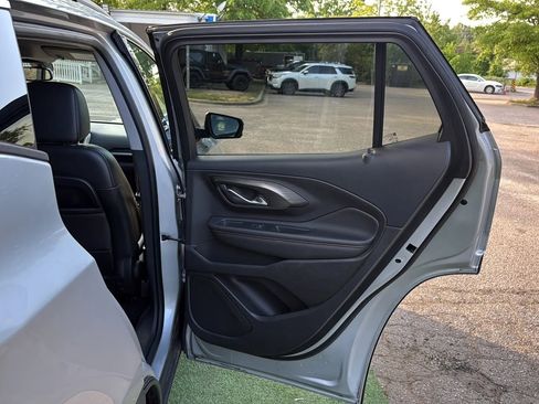 Used 2019 GMC Terrain SLT w/ Preferred Package AWD/4WD image 21