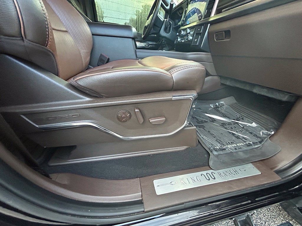 Used 2024 Ford F350 King Ranch w/ Chrome Package AWD/4WD image 27