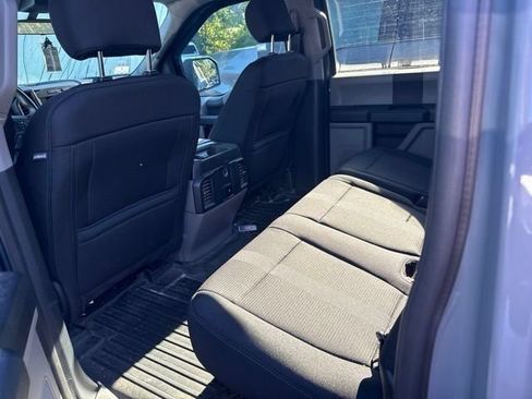 Used 2019 Ford F150 XL w/ Equipment Group 101A Mid AWD/4WD image 9