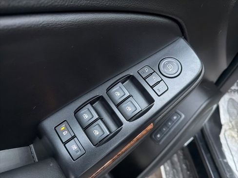 Used 2019 Chevrolet Tahoe Premier image 15