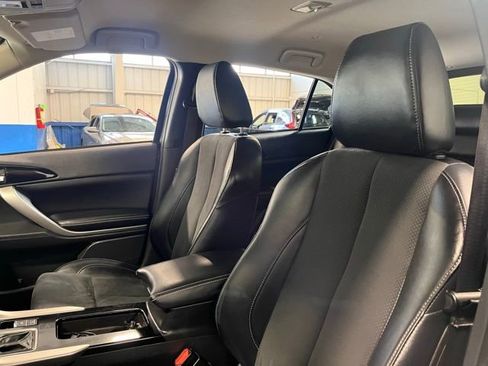 Used 2024 Mitsubishi Eclipse Cross SE image 23