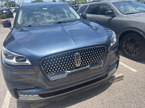 Used 2020 Lincoln Aviator Reserve w/ Equipment Group 202A AWD/4WD image 2