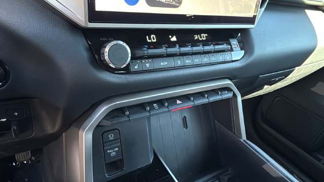 Used 2025 Toyota Tundra Limited w/ Nightshade Package AWD/4WD image 31