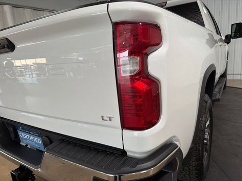 Certified 2022 Chevrolet Silverado 2500 LT w/ Convenience Package image 16