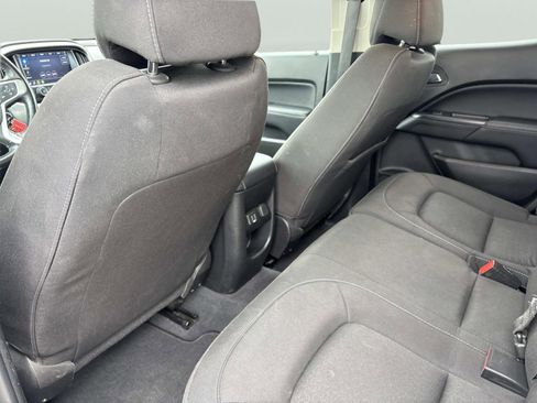 Used 2019 GMC Canyon SLE image 16