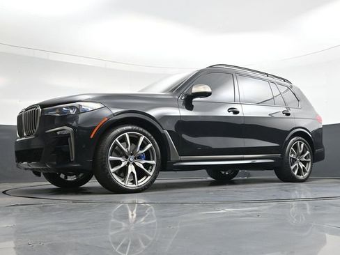 Used 2020 BMW X7 M50i w/ Dynamic Handling Package AWD/4WD image 33