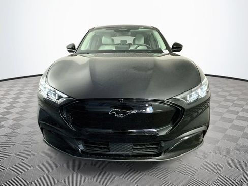 Certified 2025 Ford Mustang Mach-E Premium AWD/4WD image 5