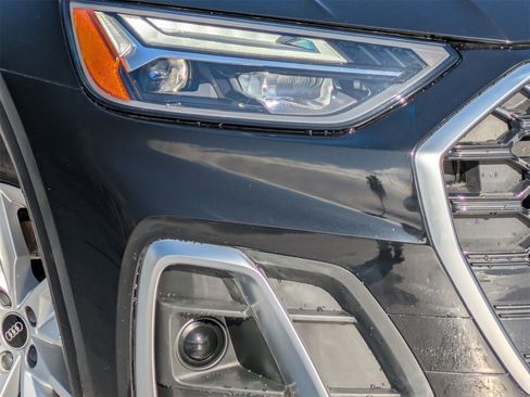 Used 2023 Audi Q5 2.0T Premium w/ Convenience Package image 25