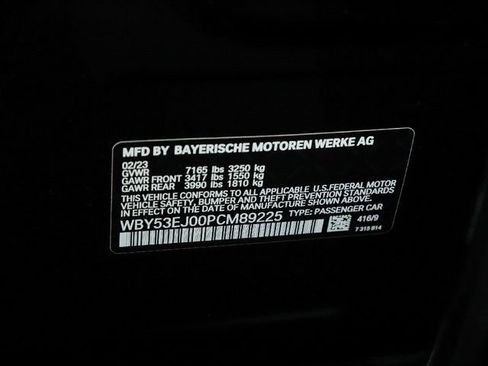 Certified 2023 BMW i7 xDrive60 image 24