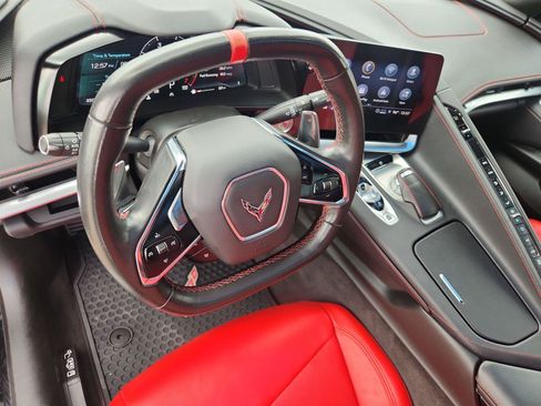 Used 2023 Chevrolet Corvette Stingray Coupe RWD image 19