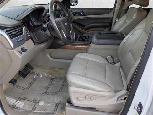 Used 2017 Chevrolet Tahoe Premier image 17