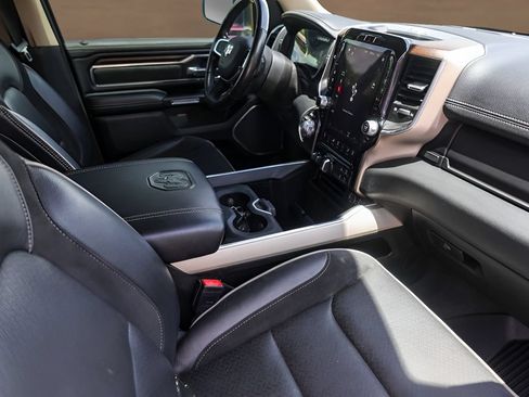 Used 2021 RAM 1500 Laramie AWD/4WD image 29