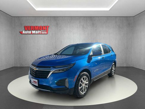 Used 2024 Chevrolet Equinox LT image 3
