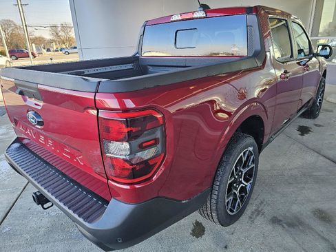 Used 2025 Ford Maverick Lariat w/ 4K Tow Package image 5