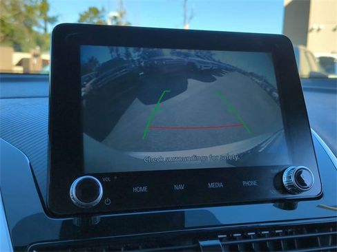 Used 2024 Mitsubishi Eclipse Cross SE image 21