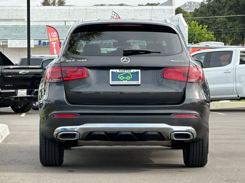 Used 2020 Mercedes-Benz GLC 300 4MATIC image 5