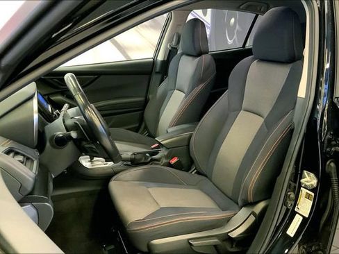 Used 2022 Subaru Crosstrek 2.0i Premium image 7