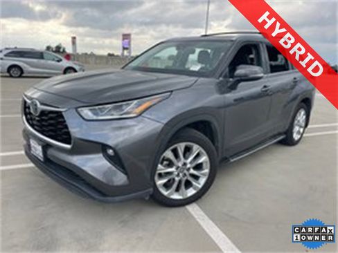 Used 2021 Toyota Highlander Limited image 1