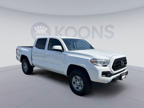 Used 2023 Toyota Tacoma SR AWD/4WD image 10