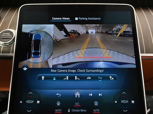 Used 2024 Mercedes-Benz S 63 AMG S image 33