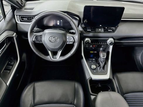 Certified 2023 Toyota RAV4 XSE AWD/4WD image 3