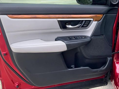Used 2020 Honda CR-V Touring image 22
