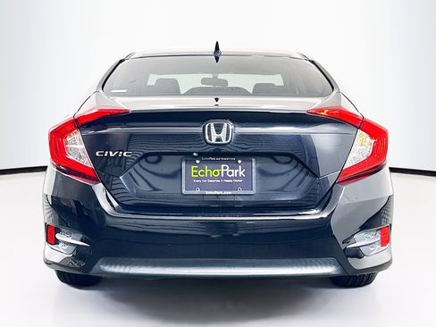Used 2017 Honda Civic EX image 7
