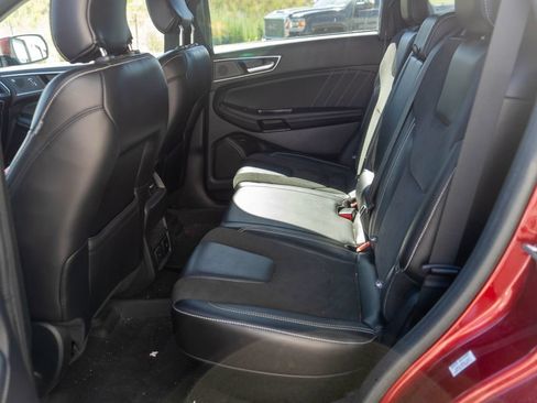 Used 2019 Ford Edge ST w/ Convenience Package AWD/4WD image 13
