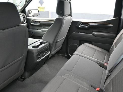 Used 2024 Chevrolet Silverado 1500 LT RWD image 38