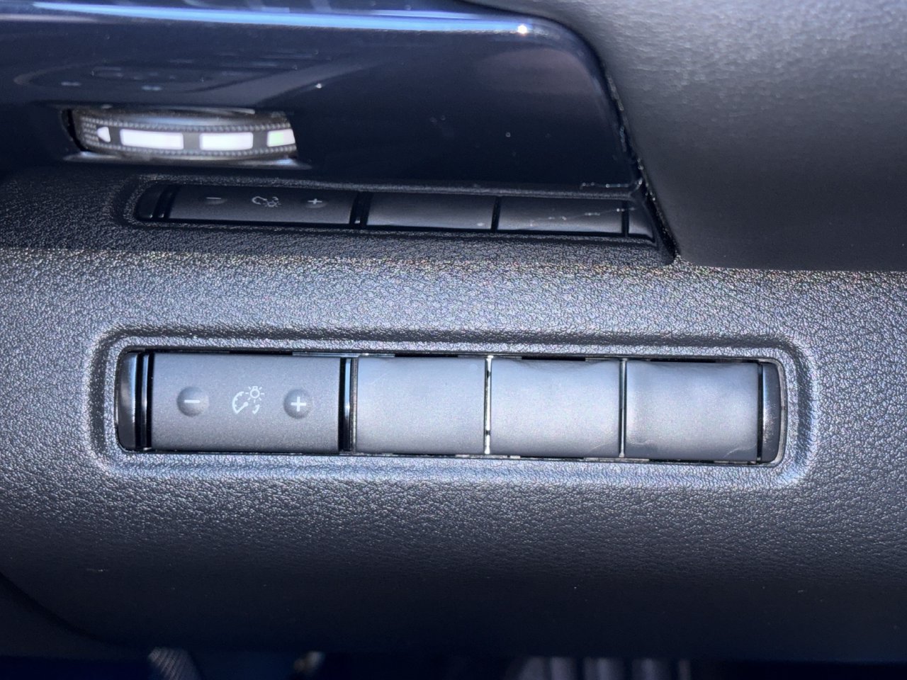 Certified 2025 Nissan Pathfinder S AWD/4WD image 21